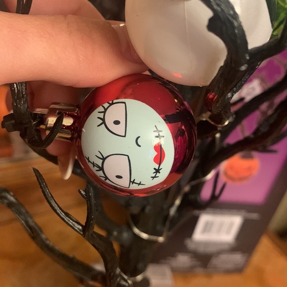 Tim Burton Nightmare Before Christmas Light Up Decorated Tree 12 in NEW - Picture 9 of 11